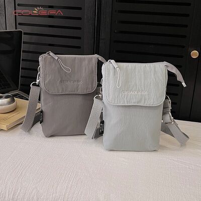 Custom New Nylon Mini Crossbody Bag Waterproof Phone Case 2026 New Style Lightweight Crossbody Bag Niche Mini Walking Bag