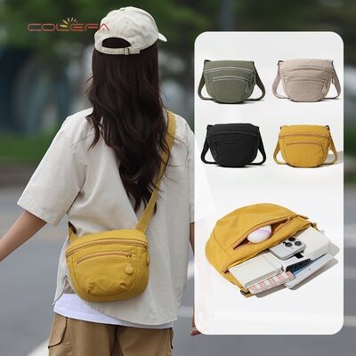 Minimalist Lightweight Shoulder Bag for Women New Fashionable Crossbody Mini Bag Nylon Fabric Versatile Casual Square Bag